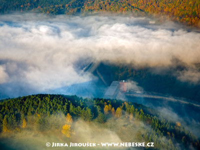 Orlícká přehrada a hejno hus /J32