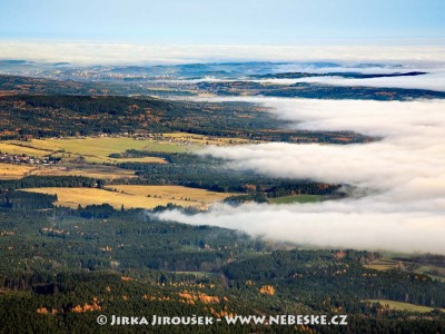 Nepomuk a Zalány s Příbrami v pozadí /J307