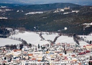 Kašperské Hory a hrad Kašperk /J789