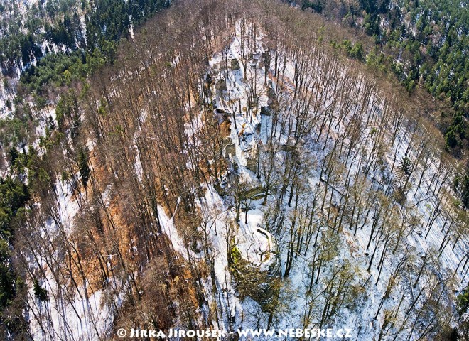 Děvín u Hamru na Jezeře /J439