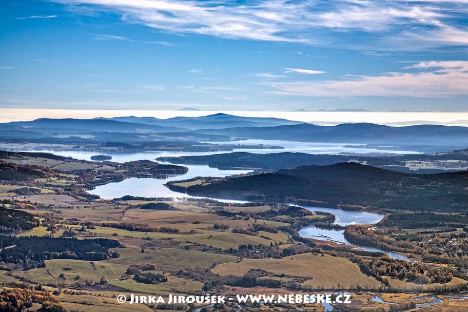 Podzimní Lipno z výšky J1488