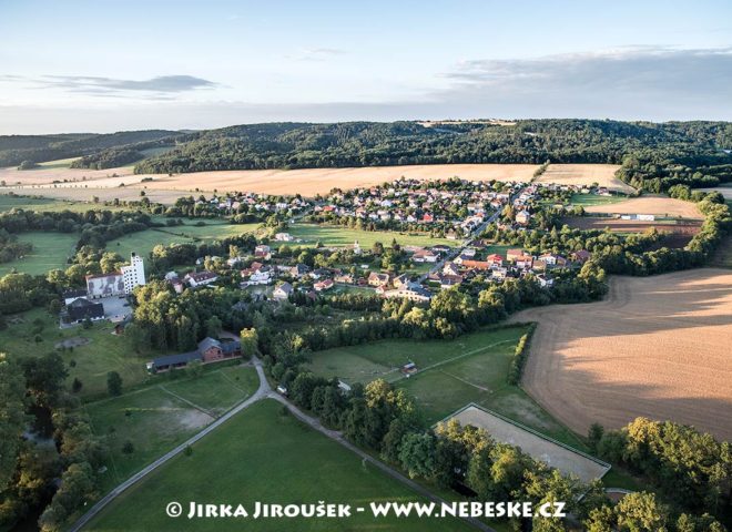 Lhota a Mlýn vodníka Slámy J1861