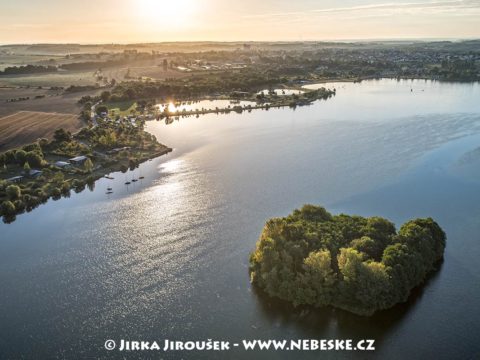 Štěrkovna Hlučín, Hlučínské jezero J1875