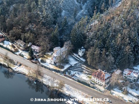Davle – kostel sv. Kiliána J2086