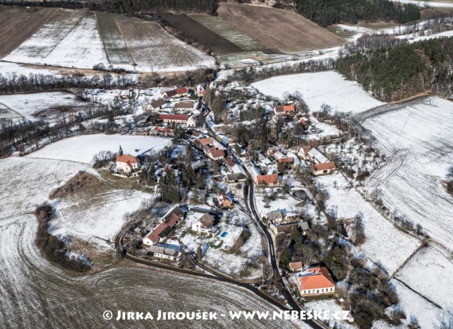 Chvojínek – Neveklov J2120