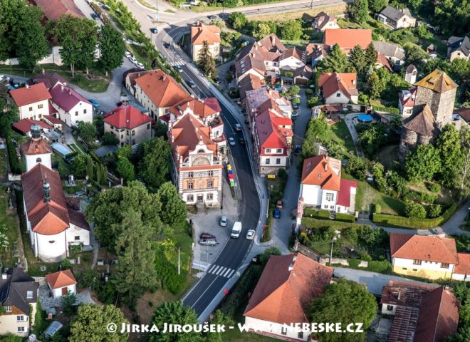 Týnec nad Sázavou – hrad J2328