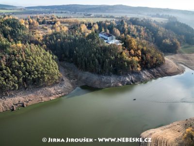 Červená nad Vltavou J2812