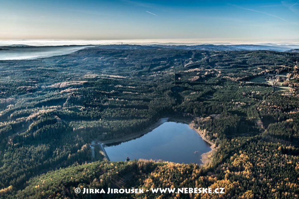 Lázský rybník, vrch Praha, rok 2020, J2989