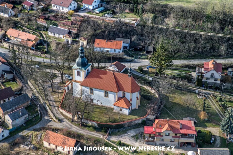 Kostel svatého Bartoloměje ve Všeradice J4029