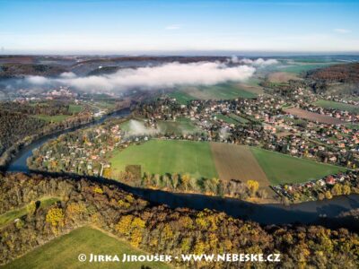 Hlásná Třebaň a meandr Berounky J4043