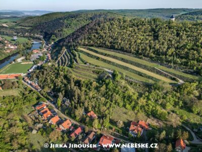 Výzkumná stanice vinařská Karlštejn J4114