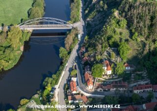 Budňany – Karlštejn J4117