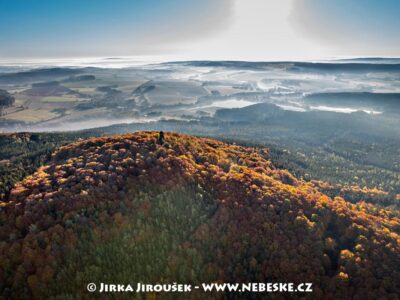 Velký Blaník na podzim J4134