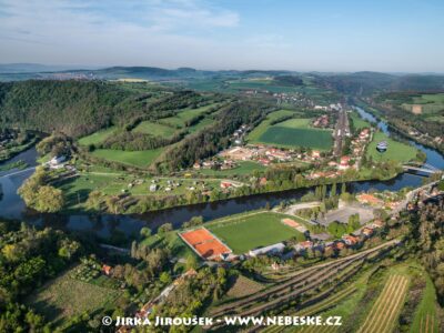 Karlštejn a Berounka 2022 J4566