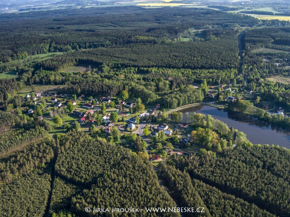 Hradčany a Hradčanský rybník J5355