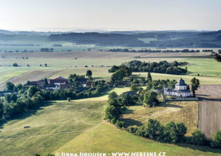 Pročevily kostelík J5451