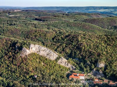 Svatý Jan pod Skalou podzimní 2018 J5382