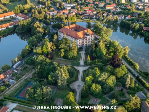 Lnáře zámek 2019 J5439