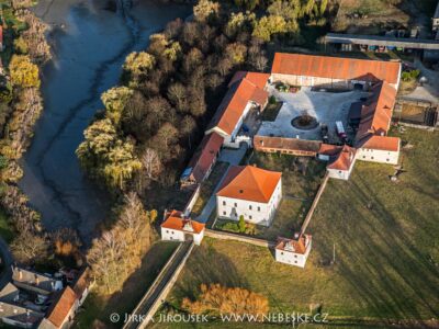 Tvrz Křepenice 2021 Jakub Krčín J5344