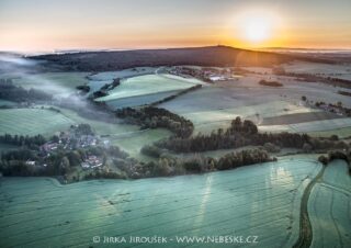 Salačova Lhota a Velká Černá J5465