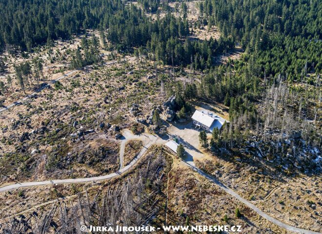 Třístoličník 2012 J5499