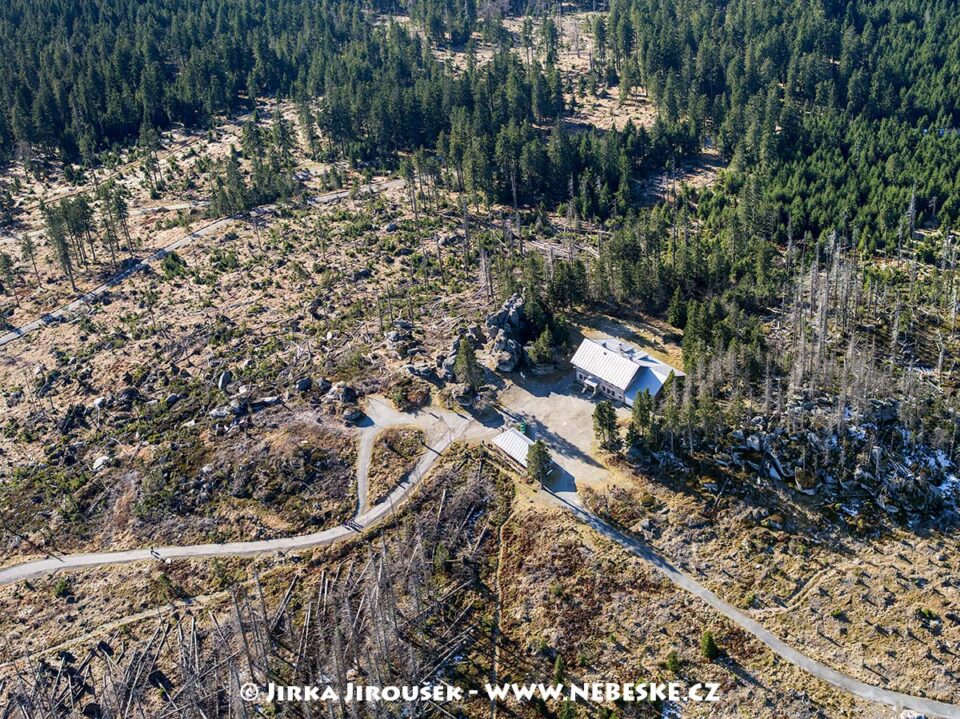 Třístoličník 2012 J5499