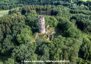 Zřícenina hradu Šelmberk 2017 J5612