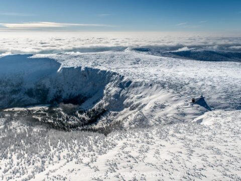 Labská bouda v zimě 2019 J5572
