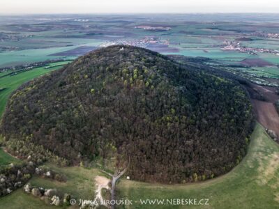 Říp jaro 2020 J5526