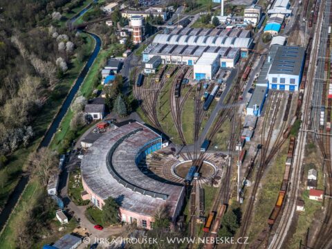 Nymburk nádraží točna 2020 J5534