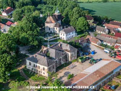 Pravonín zámek 2021 J5595