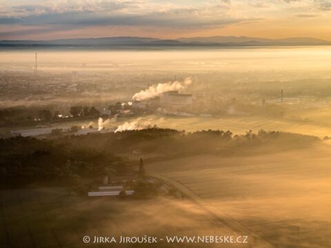 Nymburk brzy ráno Krkonoše J5537