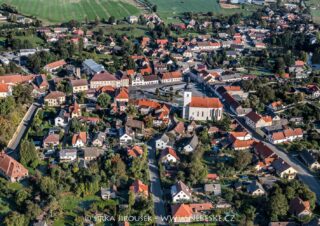 Sedlec-Prčice náměstí Prčice J5611