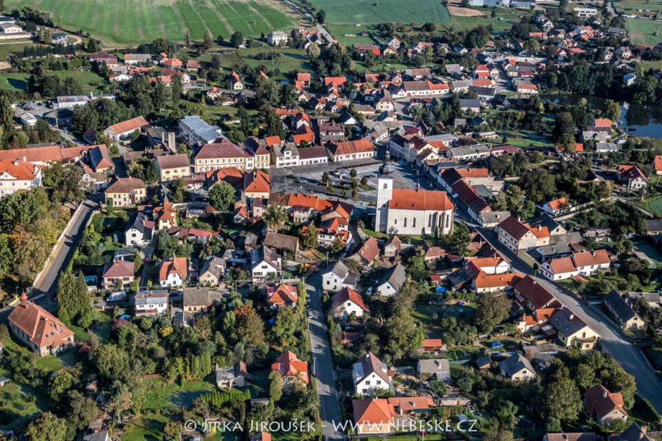 Sedlec-Prčice náměstí Prčice J5611