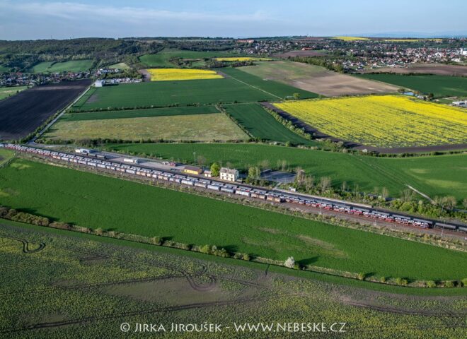 Dobrovice nádraží J5576