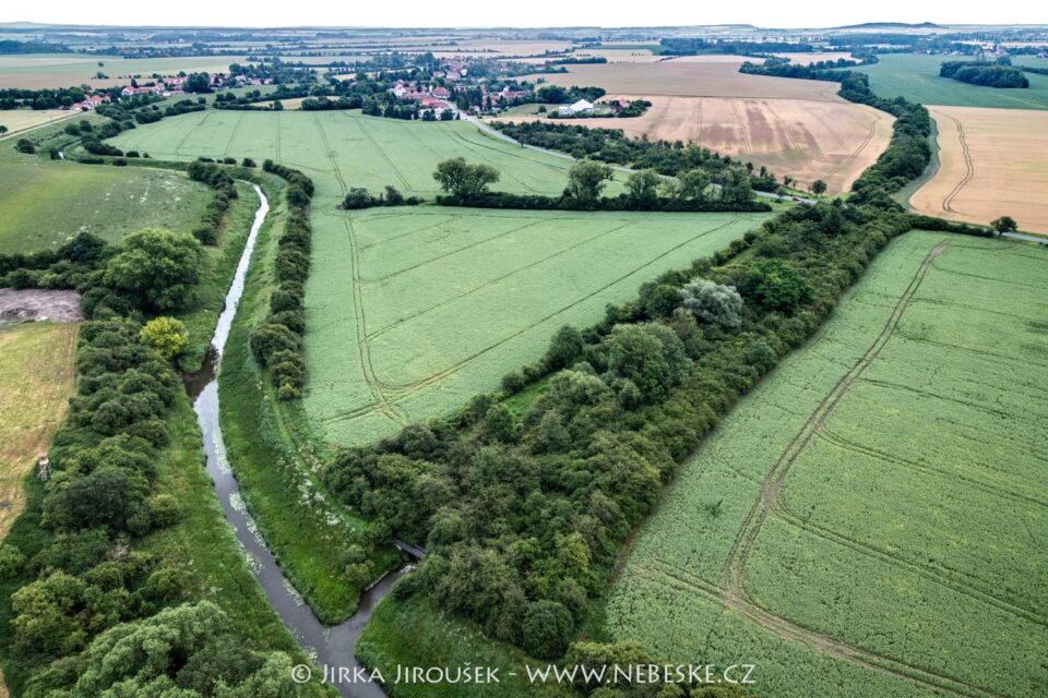 Mrlina a Sánský kanál J5547