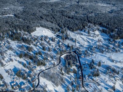 Bedřichov v zimě bílé J5512