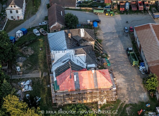 Pravonín zámek 2025 J5601