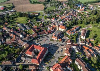 Nepomuk u Zelené Hory J