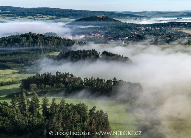 Zelená Hora zámek mlhy 2024 J