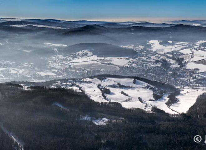 Zimní panorama Brd přes Jince 2017 J5687