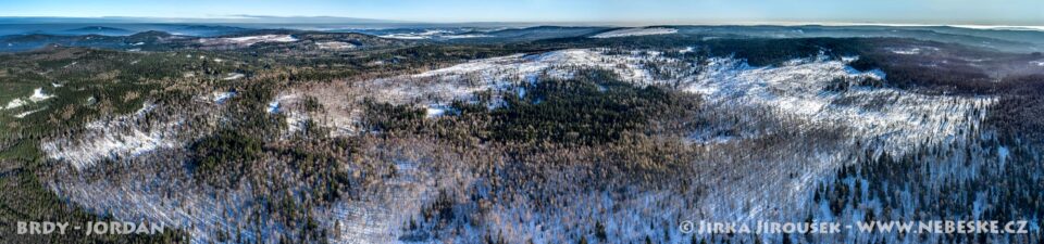 Panorama zima Brdy Jordán 2017 J5688