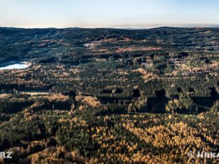 Podzimní panorama Brdy Pilská a Lázská nádrž 2020 J5689
